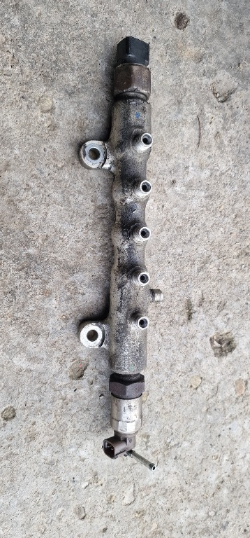 Rampa Injectoare Toyota Rav 4 2.2D-CAT 177CP