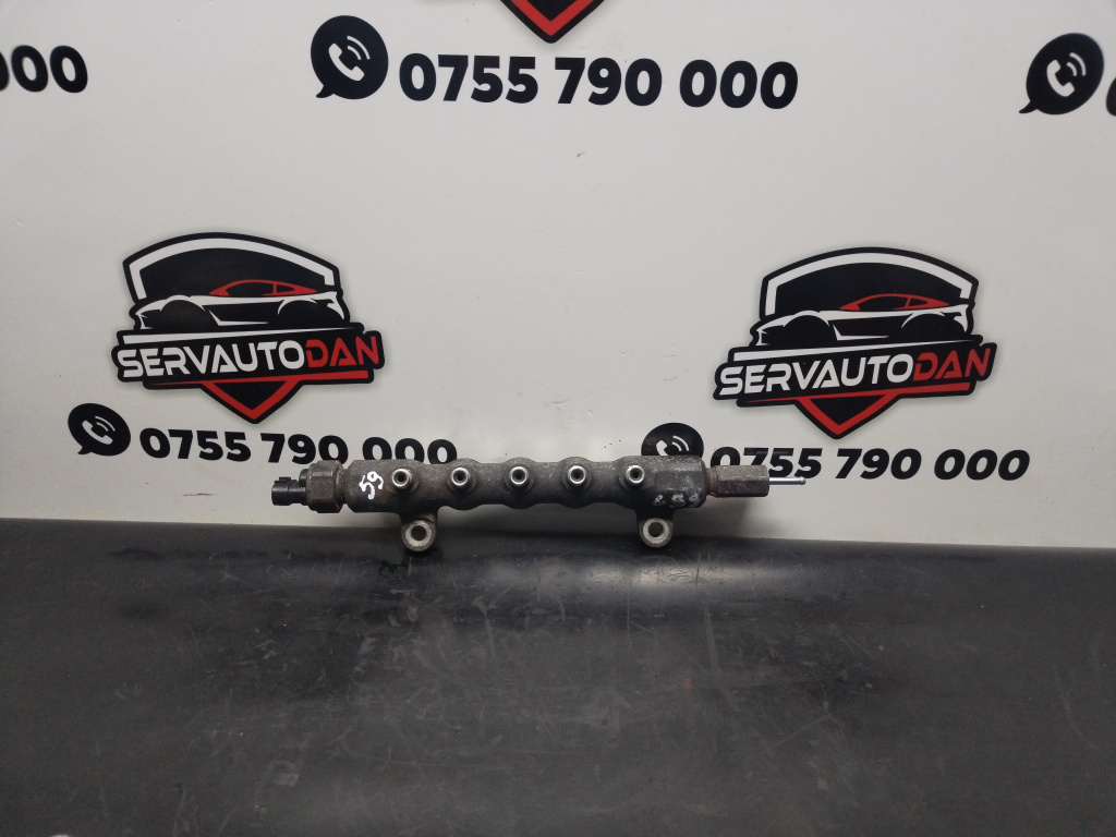 Rampa injectoare Toyota RAV 4 (2000-2006) 2.2 Motorina 2006