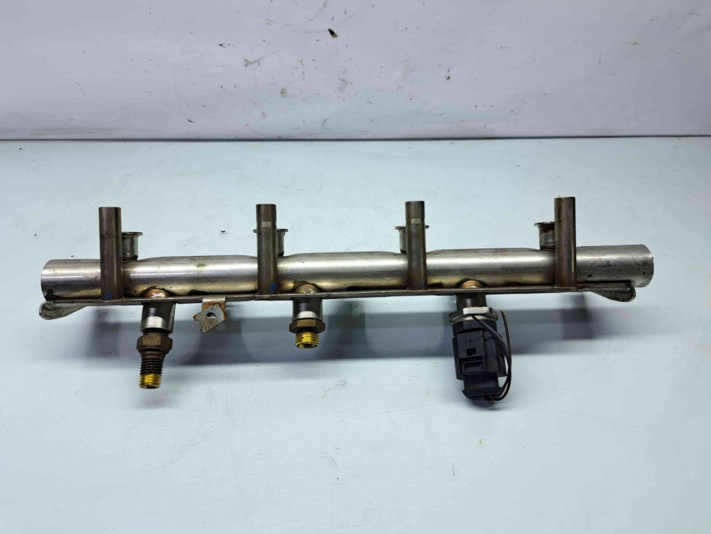 Rampa injectoare Volkswagen Eos (1F7, 1F8) [Fabr 2006-2015] 06F133317L 2.0 FSI BWA 2.0 FSI BWA 147KW / 200CP