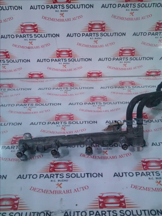 Rampa injectoare VOLKSWAGEN GOLF 4 1.6B