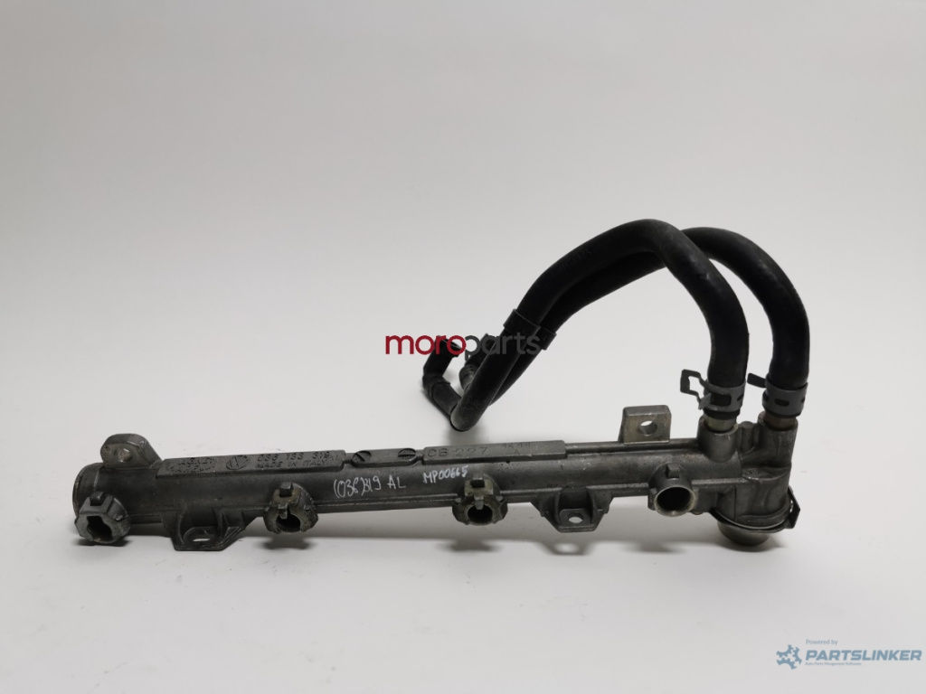 Rampa injectoare Volkswagen Golf 4 (1J1)1.6 036133319AL OEM 036133319AL