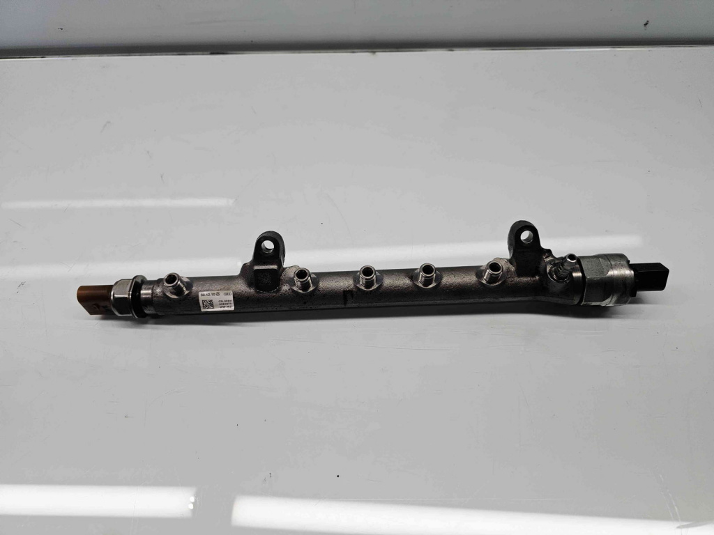 Rampa injectoare Volkswagen Golf 6 (5K1) [Fabr 2009-2013] 03L089H 1.6 TDI CAYC 77KW / 105CP