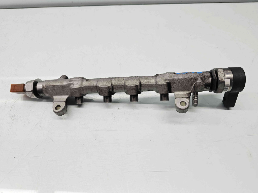 Rampa injectoare Volkswagen Passat B7 (362) [Fabr 2010-2014] R03L125C 2.0 TDI CFFB 103KW / 140CP