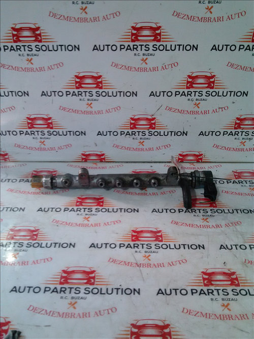 Rampa injectoare VOLKSWAGEN T5 2.0 TDI an fabr. 2010