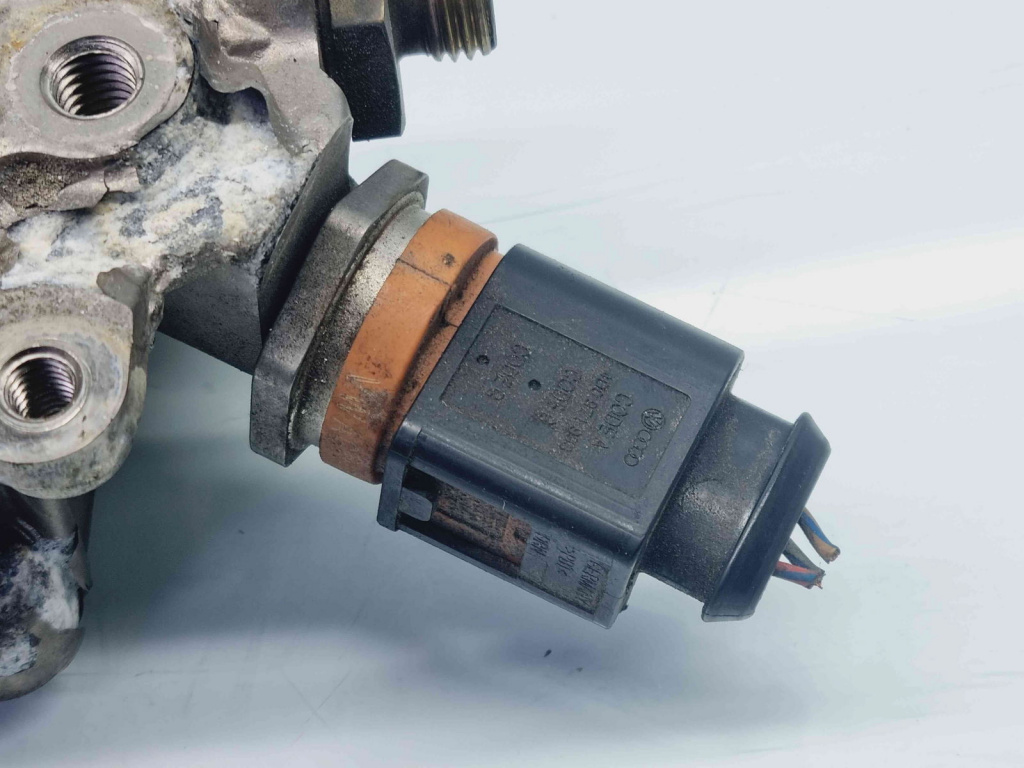 Rampa injectoare Volkswagen Tiguan (5N) [Fabr 2007-2016] GK284AHB 1.4 Benz CAXA90KW / 122CP