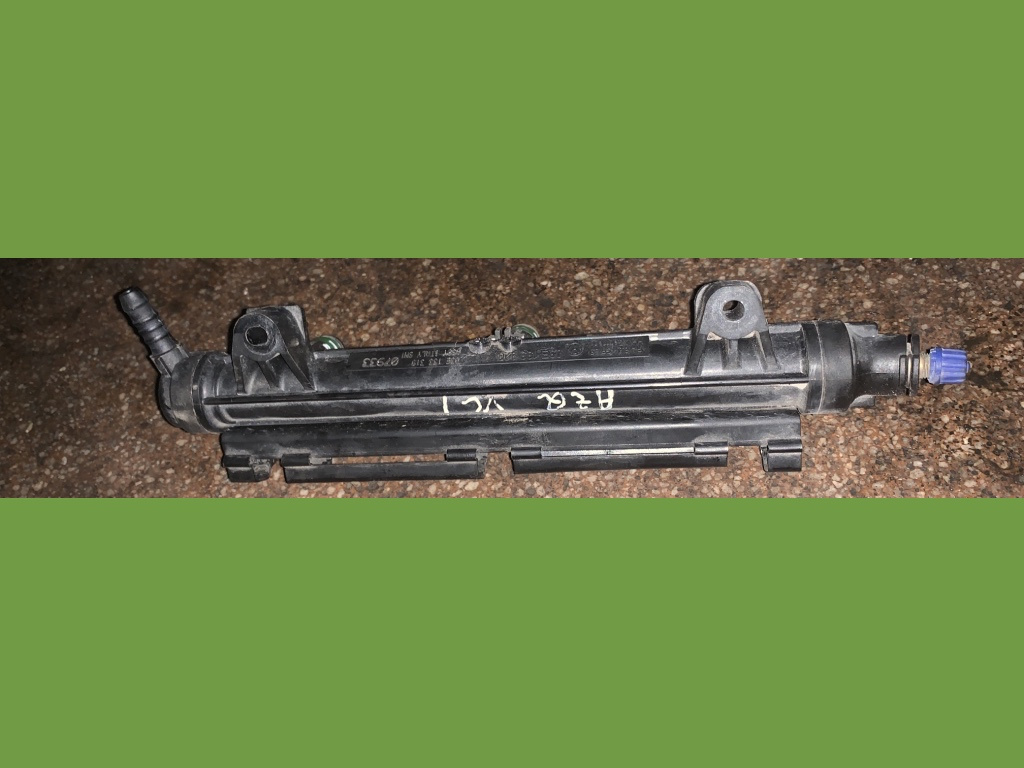 Rampa injectoare Volkswagen VW Polo 4 9N [2001 - 2005] Hatchback 5-usi 1.2 MT (64 hp) (9N_)