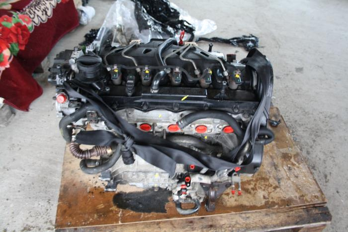 Rampa injectoare Volvo 2.4d tip motor D5244T