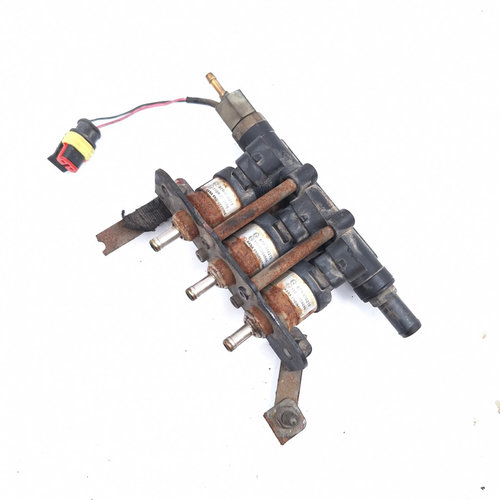 Rampa Injectoare Volvo S60 1 2000-2009 2.4 B 5244 S Benzina 67R017407, 110R017408, E8110R017408, Mzh...