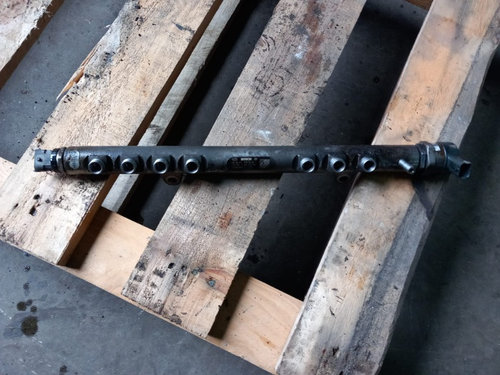 Rampa injectoare Volvo XC60 2.4 D5244T10 2010 Cod : 30777759 0445215025