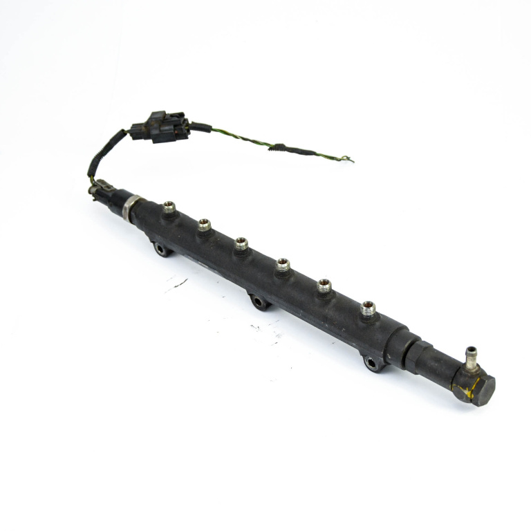 Rampa Injectoare Volvo XC90 1 2002 - Prezent Motorina 8658252, 0445215010