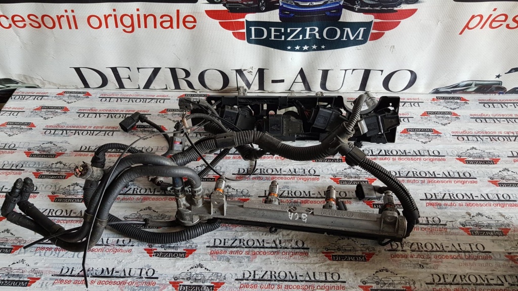 Rampa injectoare VW Golf 4 1.4i 75cp APE cod piesa : 036133319