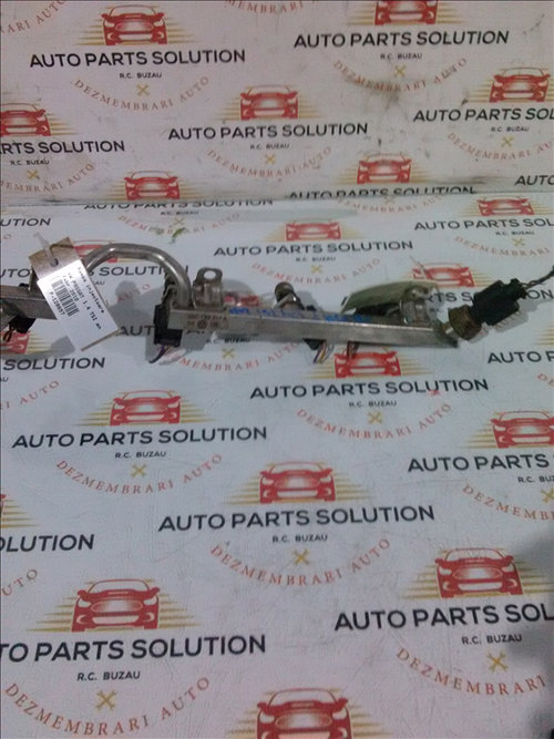Rampa injectoare VW PASSAT 1.4 TSI an fabr.2010