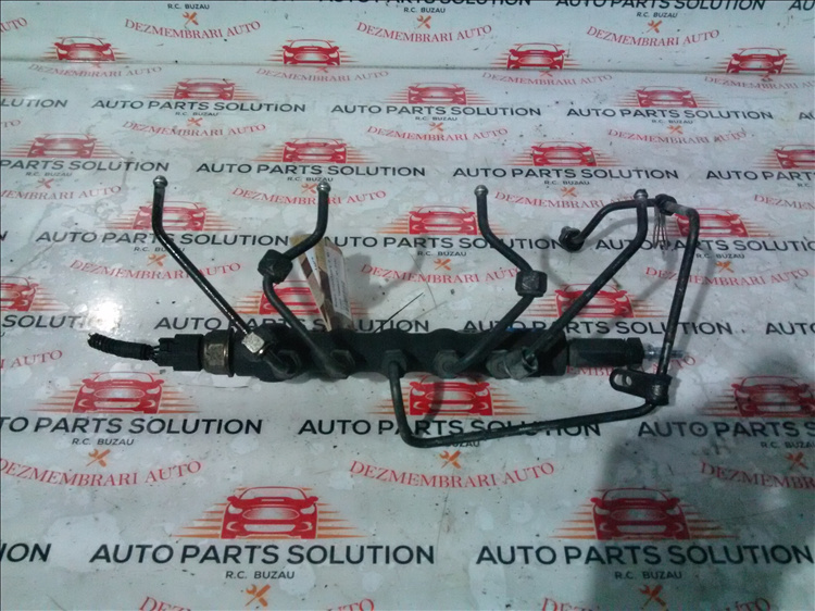 Rampa injector 2.4D FORD TRANSIT an fabr. 2010