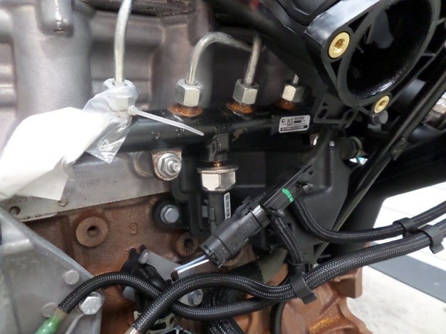 Rampa injector Ford Mondeo 4 2007-In prezent