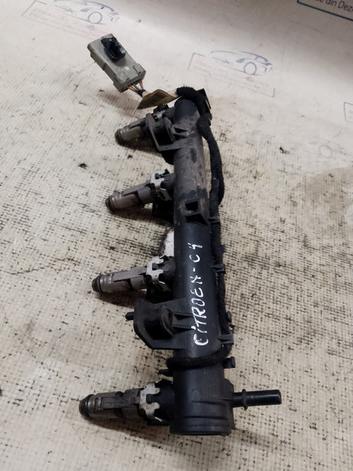 Rampa plus injectoare Citroen C4 2010, 9644224380