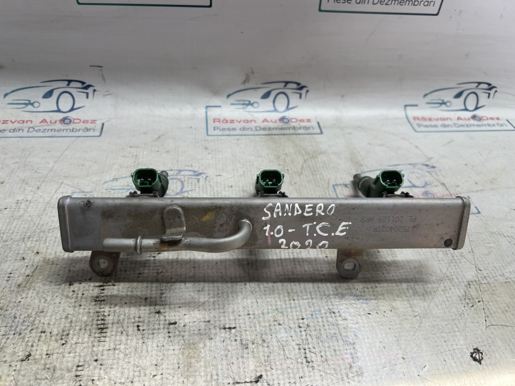 Rampa plus injectoare Dacia Sandero 1.0 2020, 175204021R / 3 INJECTOARE