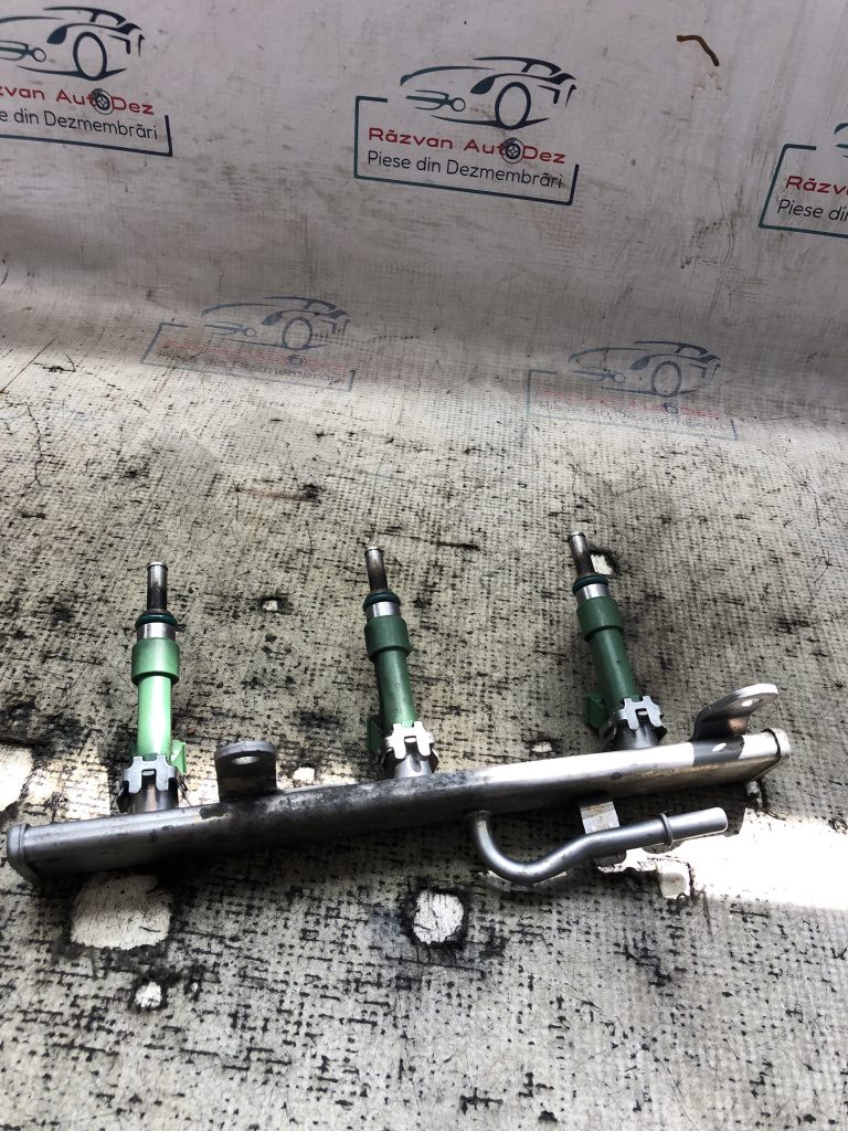 Rampa plus injectoare Dacia Sandero 1.0 Benzina 2018