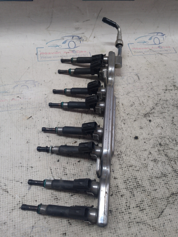 Rampa plus injectoare Nissan Juke 1.6 Benzina 2011