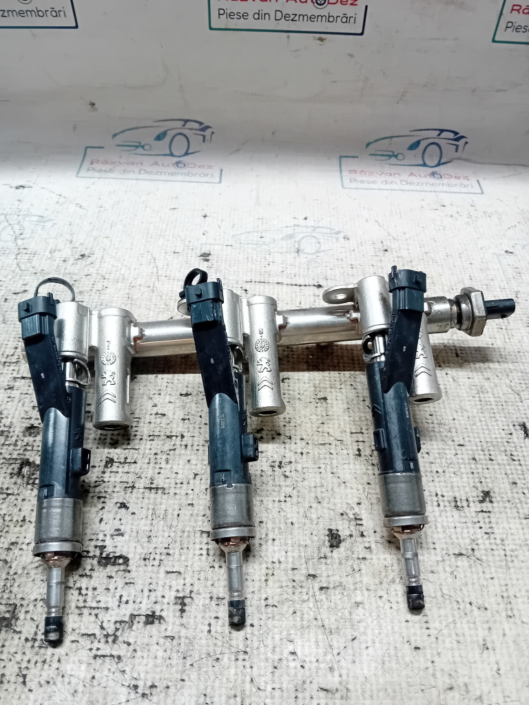 Rampa plus injectoare Opel Corsa F 1.2 Benzina 2019, 9811353880 / 9822715980