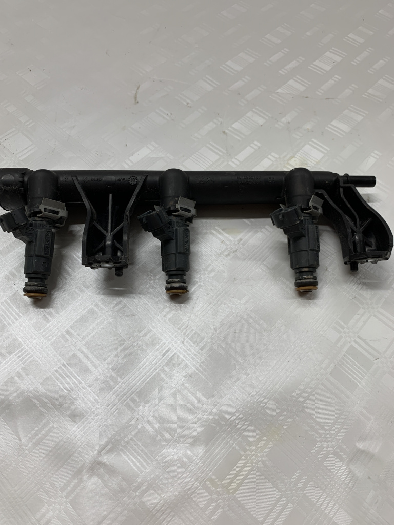 Rampa plus injectoare Opel Crossland X 1.2 Benzina 2018, 9676017480 / 9816955780