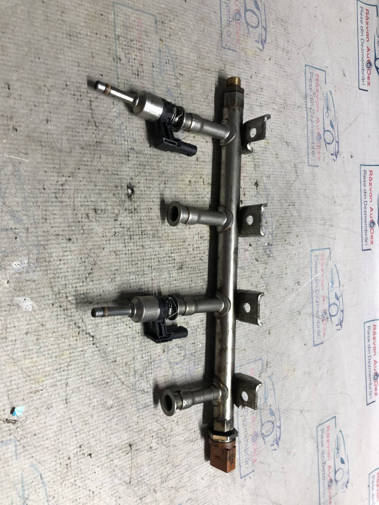 Rampa plus injectoare Skoda Yeti 2012, 03F906036B / 03F133320C