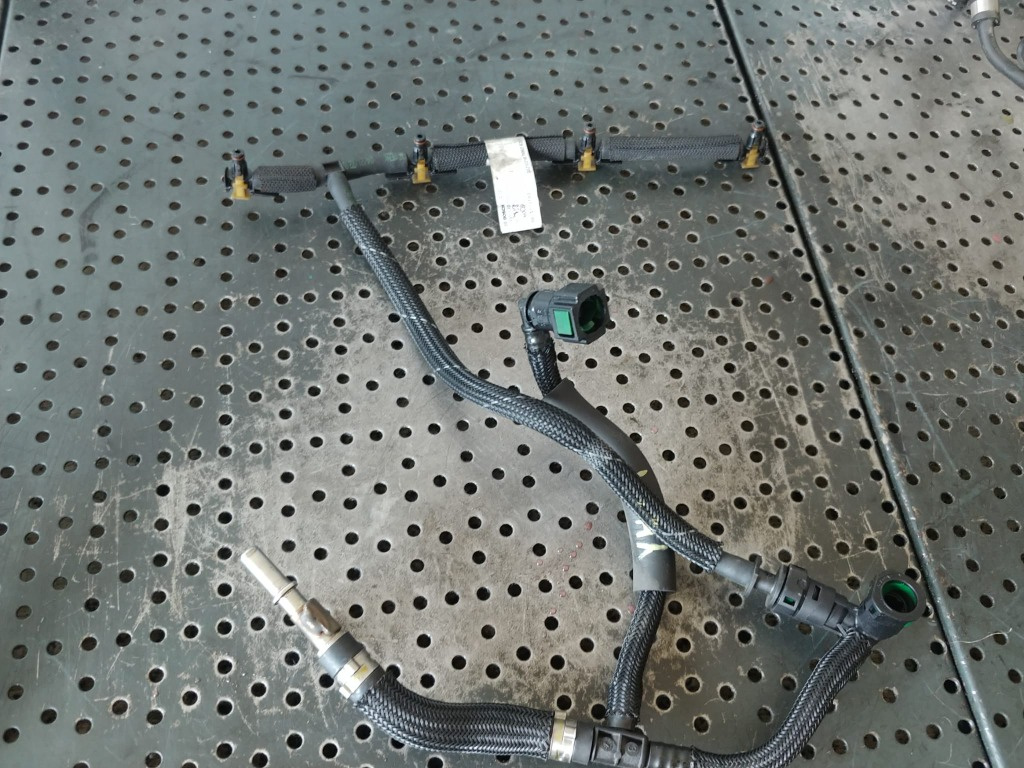 Rampa retur injectoare 1.5hdi yh01 peugeot expert 3008 2008 208 308 euro 6 0445130193 9824723180