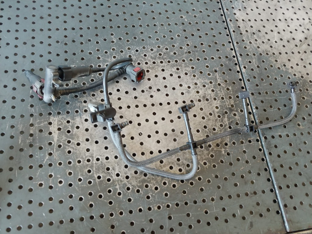 Rampa retur injectoare 1.8 tdci r3pa ford transit connect