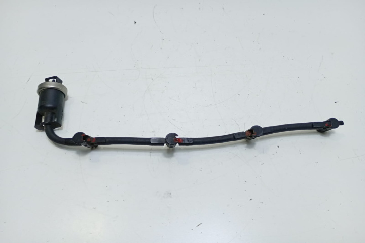Rampa retur injectoare 2.0 tdi 03L130235K Audi A4 B8/8K [2007 - 2011]