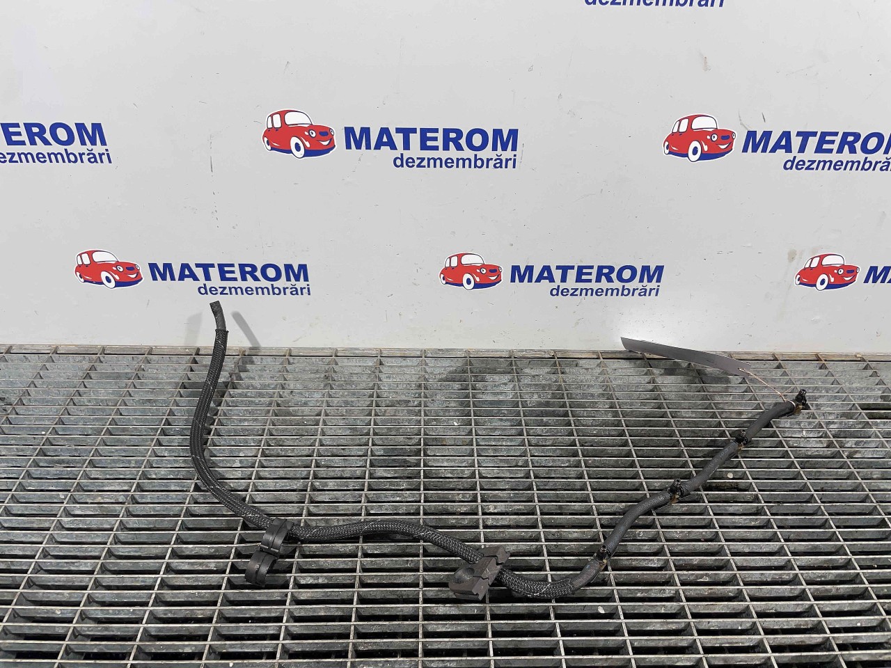 RAMPA RETUR INJECTOARE BMW SERIA 3 E 90 