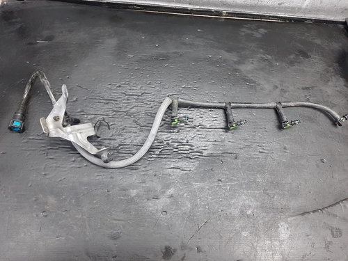 Rampa retur injectoare ford transit 363 2.2 tdci cyf5 euro 5
