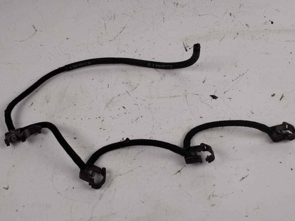 Rampa retur injectoare Mercedes C CLASS W204 2.2CDI Euro 4 646.811