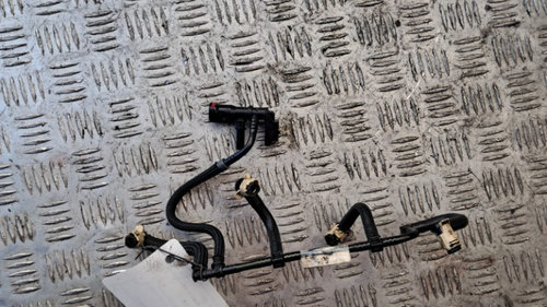 Rampa retur injectoare Renault Megane 3 1.5 DCI cod motor K9K636 an 2014 cod K9K636 cod 166714557R
