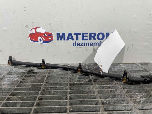 RAMPA RETUR INJECTOARE TOYOTA AURIS 1.6 D - (2015 2018)