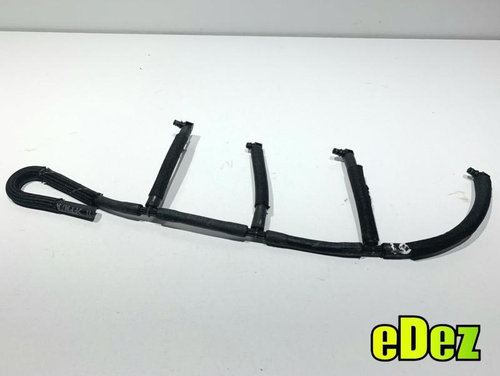 Rampa retur injectoare Volkswagen Passat B6 3C (2005-2010) 1.6 tdi CAYB 03L130235P