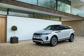 Range Rover Evoque si Land Rover Discovery P300e