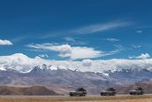Range Rover Hybrid a parcurs 'Drumul Matasii'