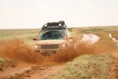 Range Rover Hybrid a parcurs 'Drumul Matasii'