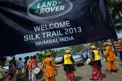 Range Rover Hybrid a parcurs 'Drumul Matasii'