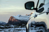 Range Rover si Jonas Bendiksen