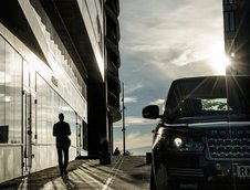 Range Rover si Jonas Bendiksen