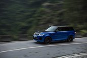 Range Rover SVR pe Dragon Road