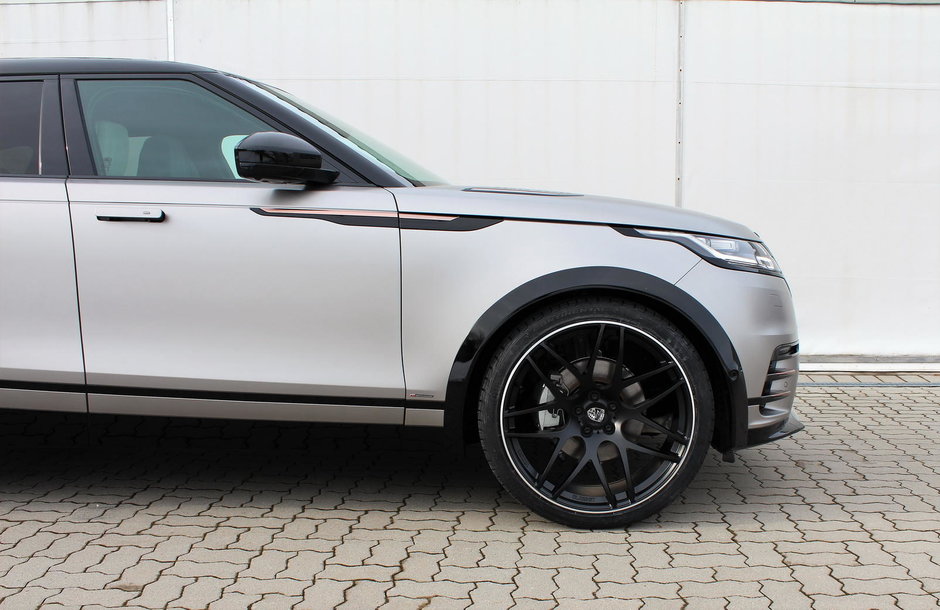 Range Rover Velar by Lumma Design