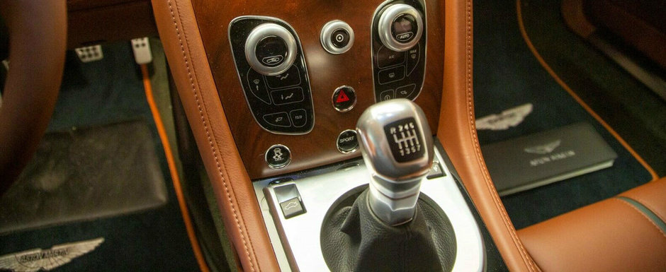 Rar se-ntampla sa gasesti una de cumparat. Masina din 2017 are cutie manuala si motor V12 aspirat Rar se-ntampla sa gasesti una de cumparat. Masina din 2017 are cutie manuala si motor V12 aspirat