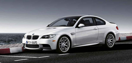 Rasfat in fibra de carbon: Noi accesorii pentru BMW M3 Rasfat in fibra de carbon: Noi accesorii pentru BMW M3