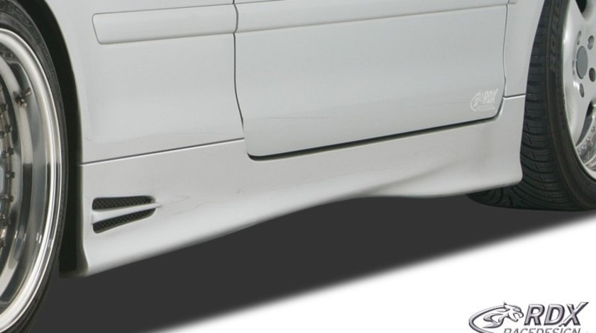 RDX Praguri Laterale pentru AUDI A4 8H Cabrio "GT4 RDSL028C material GFK