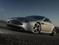 Re: Aston Martin V12 Vantage dezvaluit