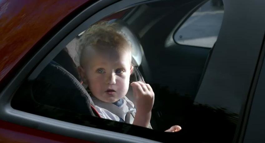 Reclama la Fiat 500: scoate italianul din tine! Reclama la Fiat 500: scoate italianul din tine!