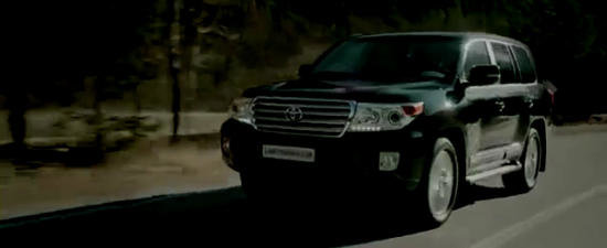 Reclama la noua Toyota Land Cruiser