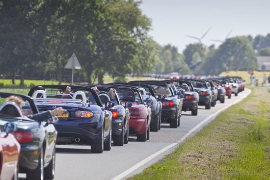 Record Mazda MX-5