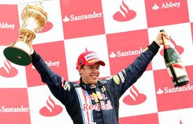 Red Bull a castigat la Silverstone Red Bull a castigat la Silverstone